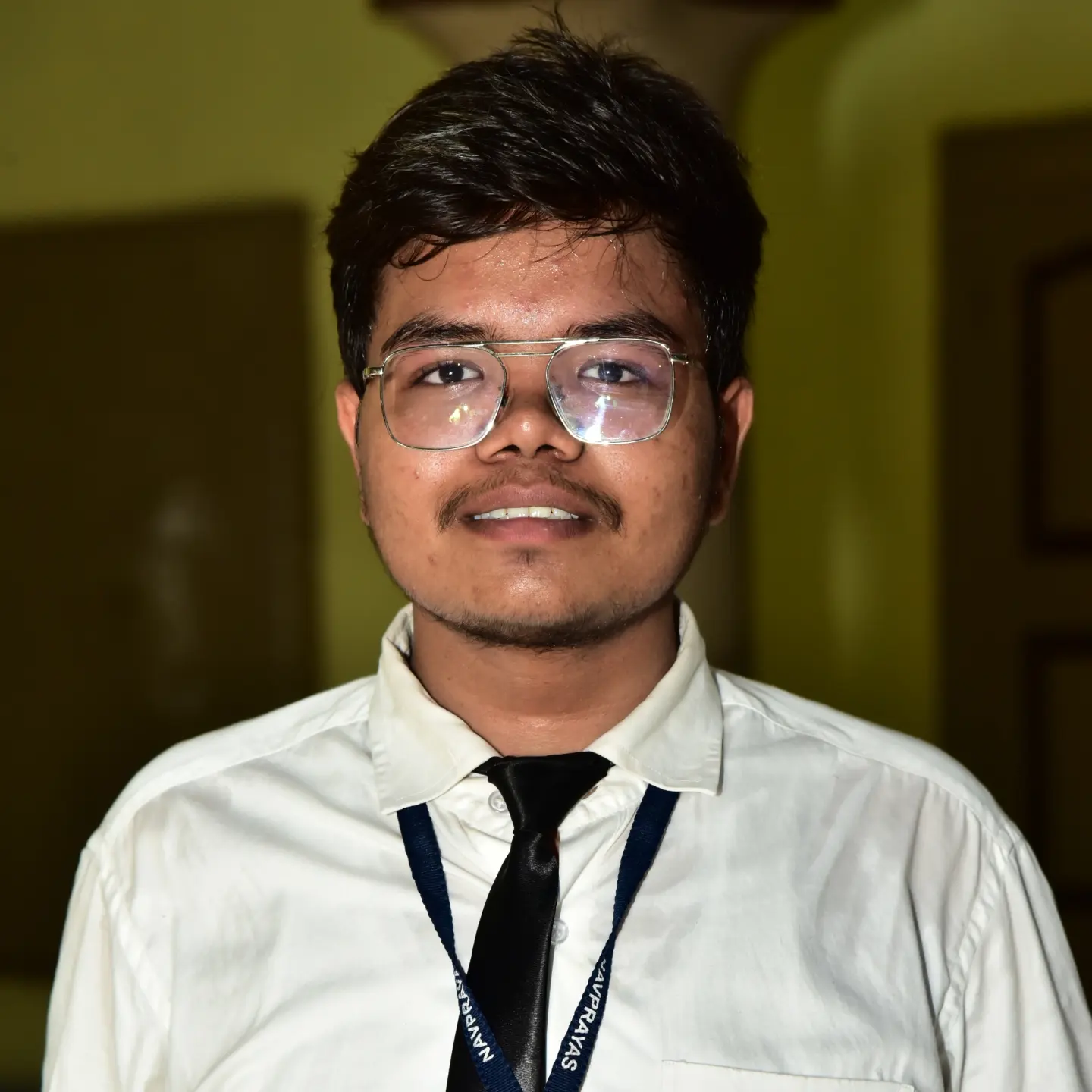 Amish Manjul